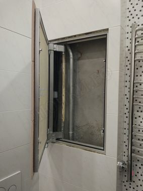 Люк под плитку Секрет 3.0 200*500 Люк под плитку Секрет 3.0 200*500